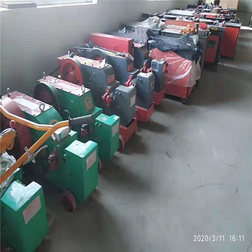 鋼筋(jīn)切斷機 